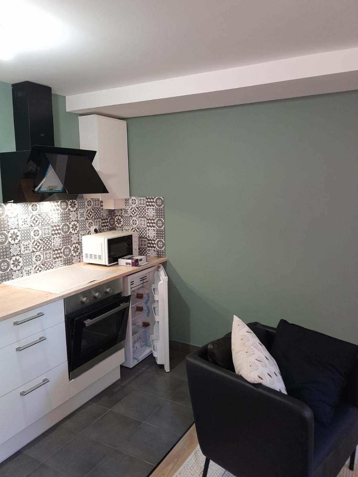 Appartement Proche Gare Saint-Brieuc Esterno foto